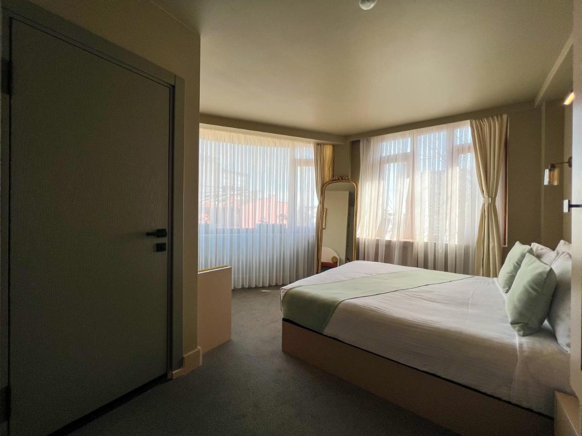 By Kinyas Hotel Istanbul Exterior photo