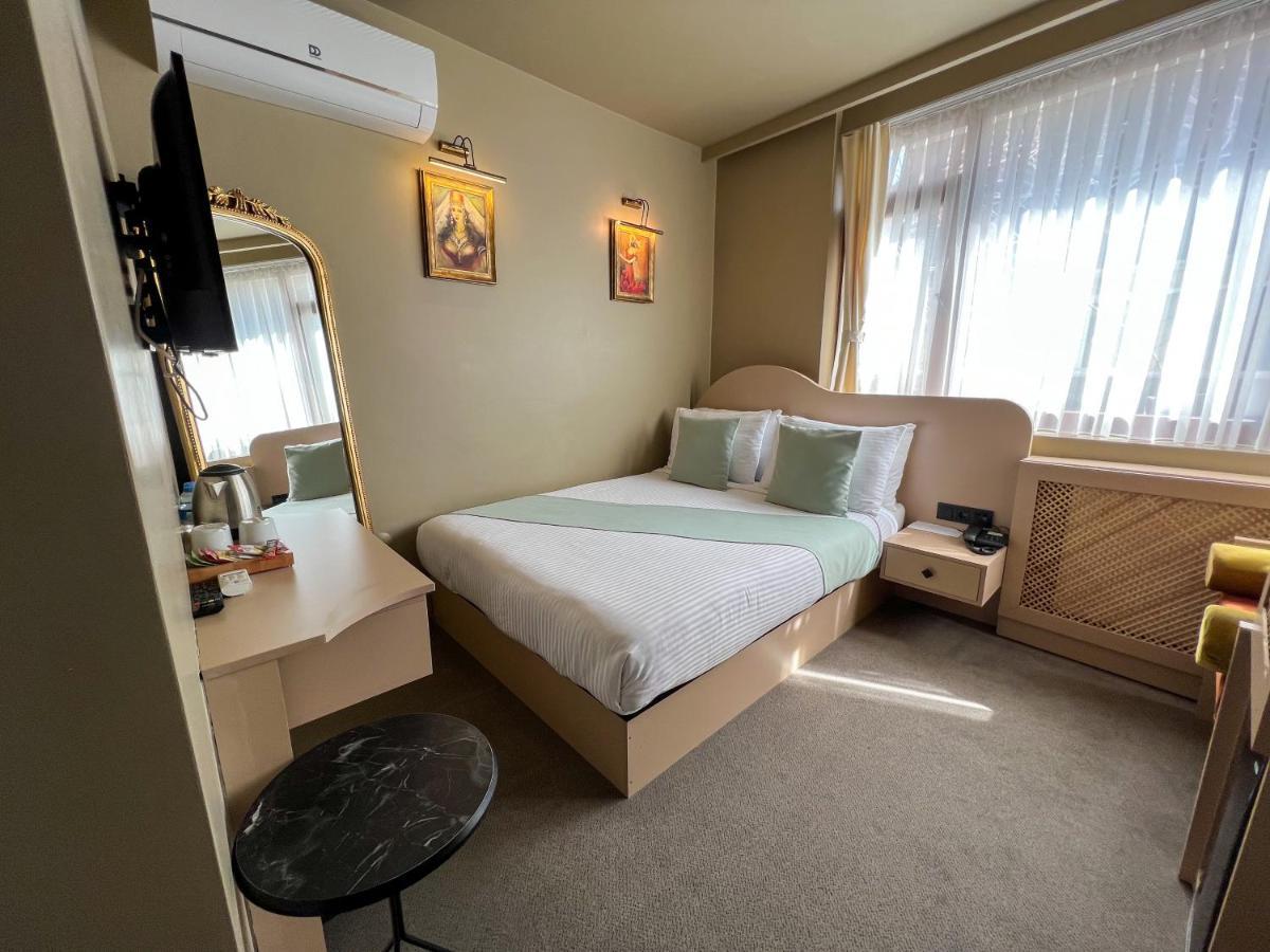 By Kinyas Hotel Istanbul Exterior photo