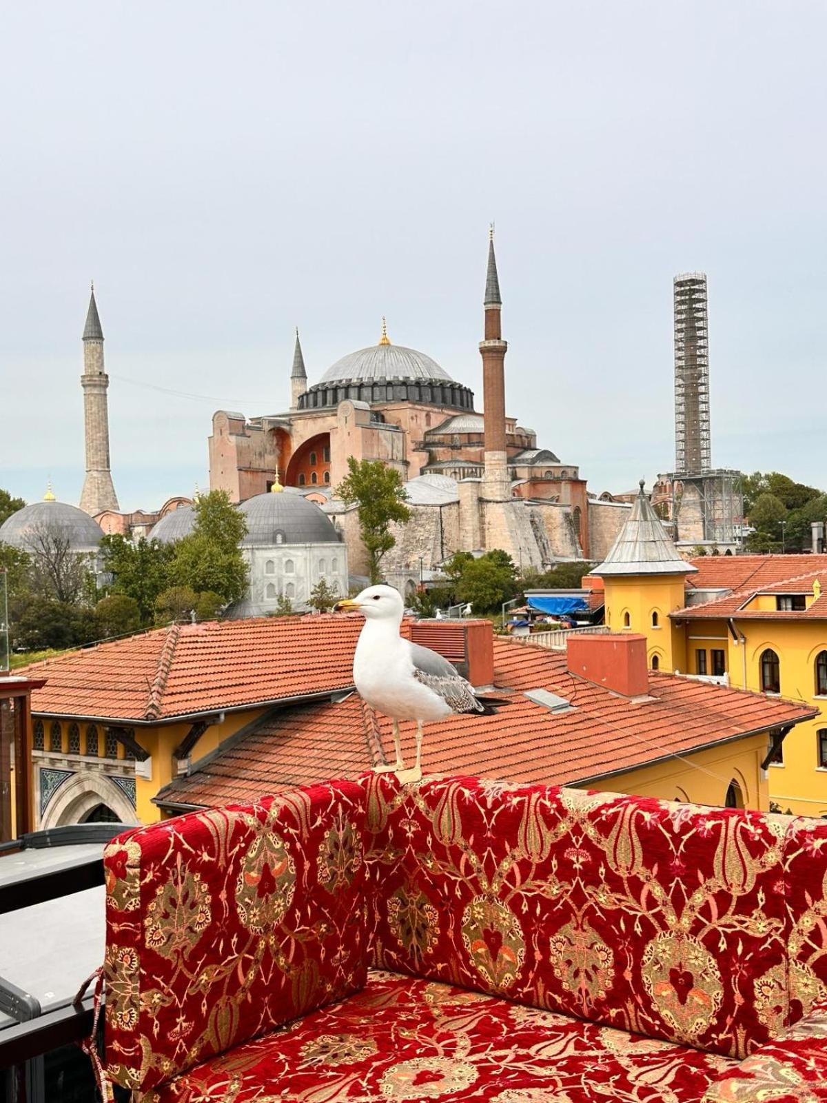 By Kinyas Hotel Istanbul Exterior photo